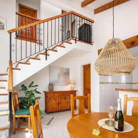Arriba Villa